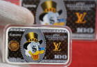 Rare Disney Scrooge Mcduck Louis Vuitton $100 1 oz .999 Fine Silver Art Bar COA