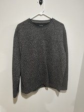 Black Mens Size Large Van Heusen Long Sleeve Crew Neck Shirt