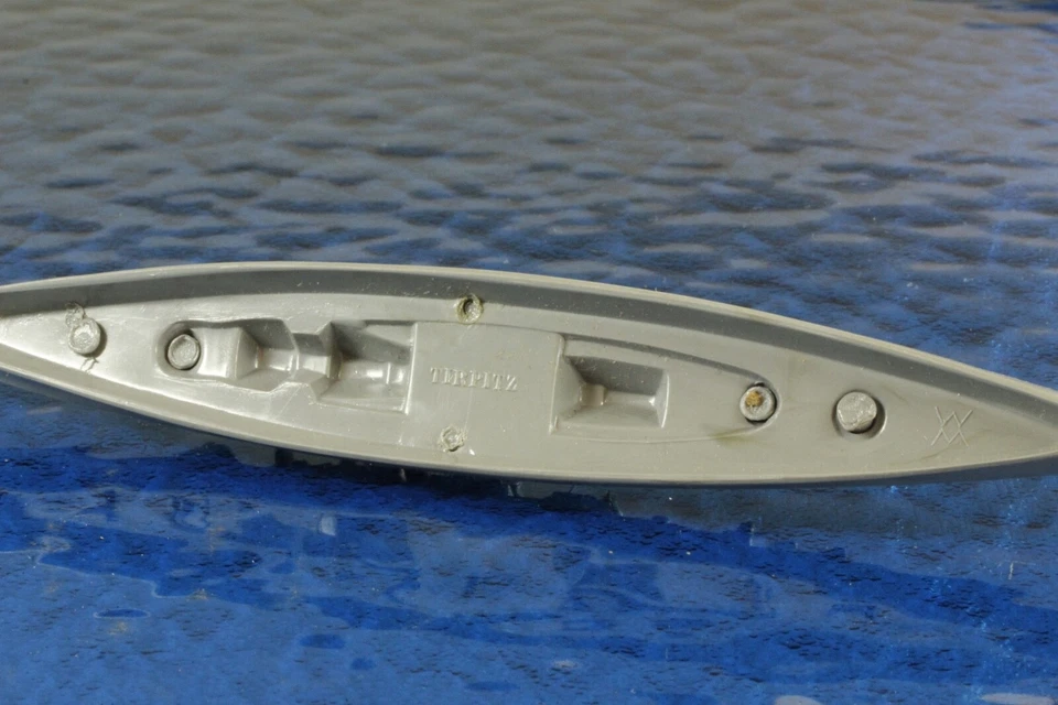 Bismarck / Tirpitz Hersteller Wiking 22b/1 ,1:1250 Schiffsmodell - Bild 3 von 3