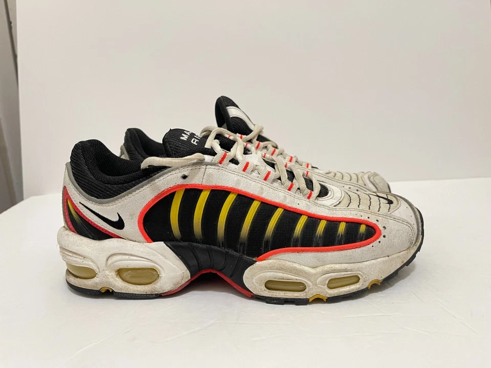OG NIKE AIR MAX TAILWIND 4 WHITE BLACK BRIGHT CRIMSON SZ 9 RETRO AQ2567-109 - Image 4 of 4