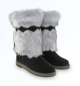 russian fur boots