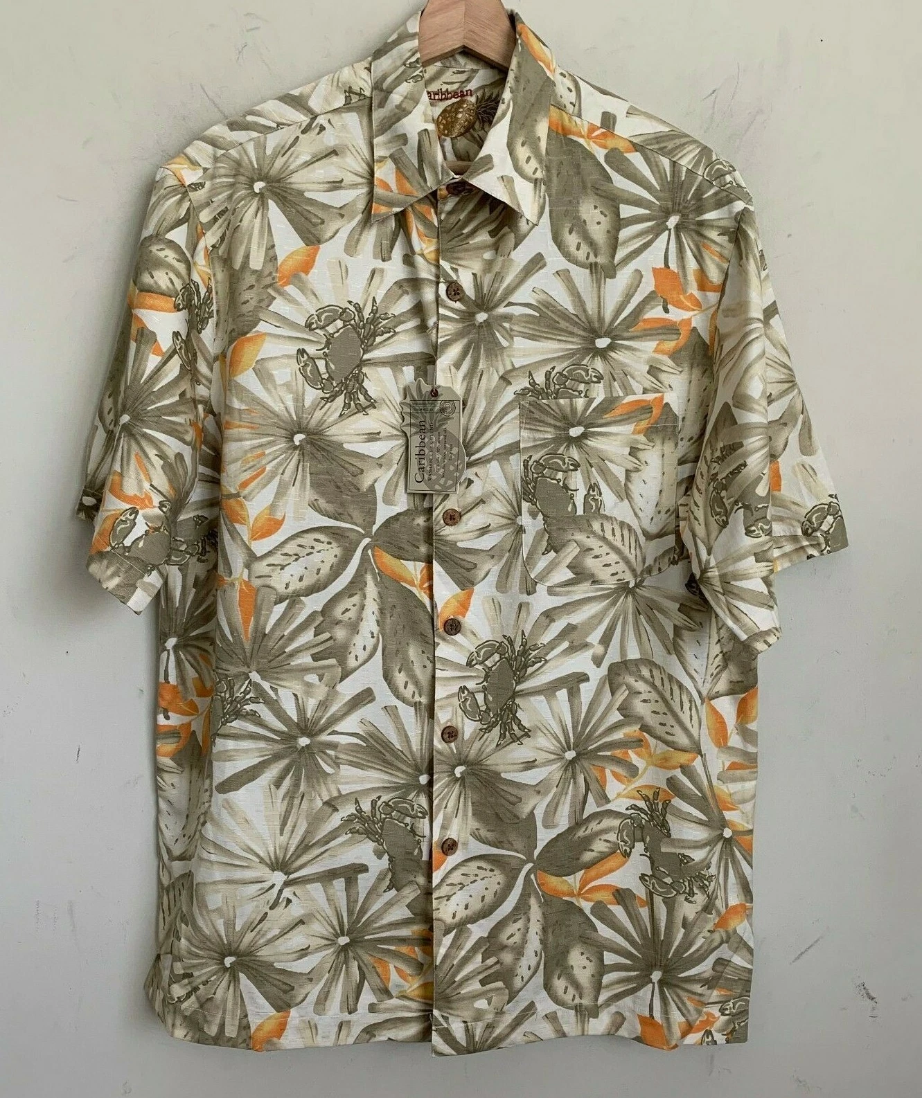 Caribbean Shirt Leaf Floral Beige Multi Collared Short Sleeve Button Size M NEW