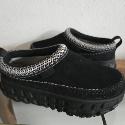 NWOB MENS 7 WOMENS 8 BLACK UGG VENTURE DAZE TASMAN BRAID SLIPPERS SHOES 1154530