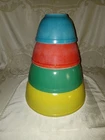 Vintage Pyrex Primary Colors Nesting Mixing Bowls Set Of 4. 401, 402, 403, 404