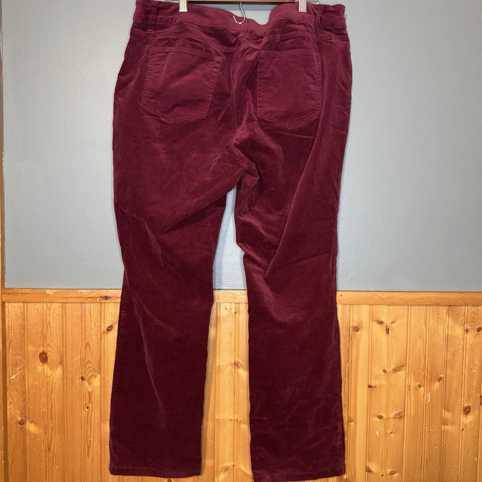 St. John's Bay Stretch Mid Rise Straight Leg Corduroy Pants Size 18 Burgundy - Image 3 of 4