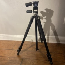 Manfrotto 3221WN Professional Tripod w/ Manfroto 3030 Head Camera Camcorder D