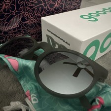 GOODR  They Were Out Of Black  Sunglasses Polarized Gray Frame Mirrored Lens