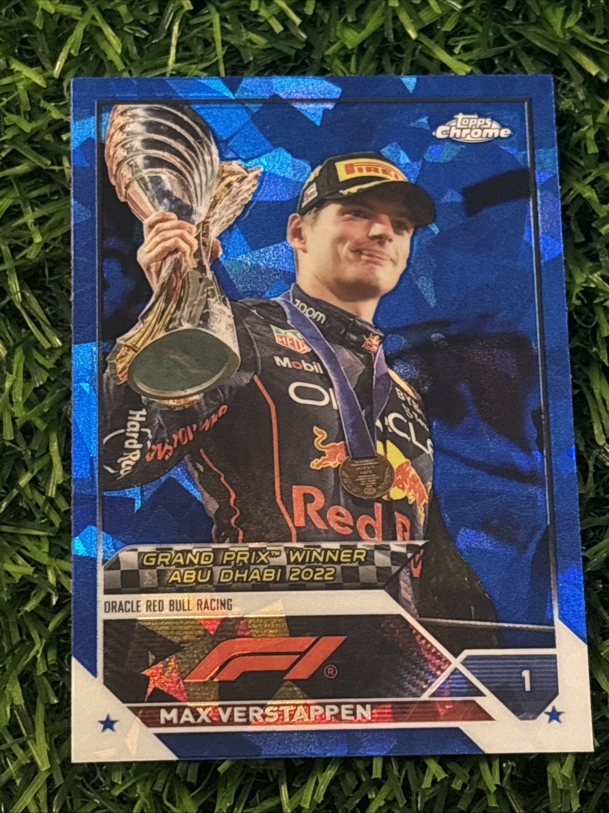 2023 Topps Chrome Sapphire Edition Formula 1 F1 #165 Max Verstappen view 1