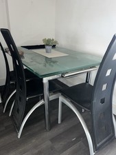 Dining Room Table and Chairs Set