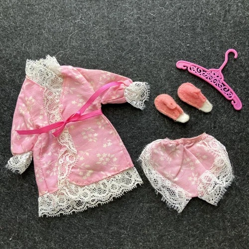 Vintage Barbie 1476 Dream Wrap - COMPLETE Babydolls Nighty Pajamas Set w Slipper