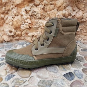 canvas hiking shoes