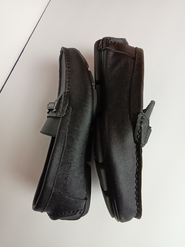 Calvin Klein Men's Sz 9.5M Magnus Black Textured Slip On Loafers Flats