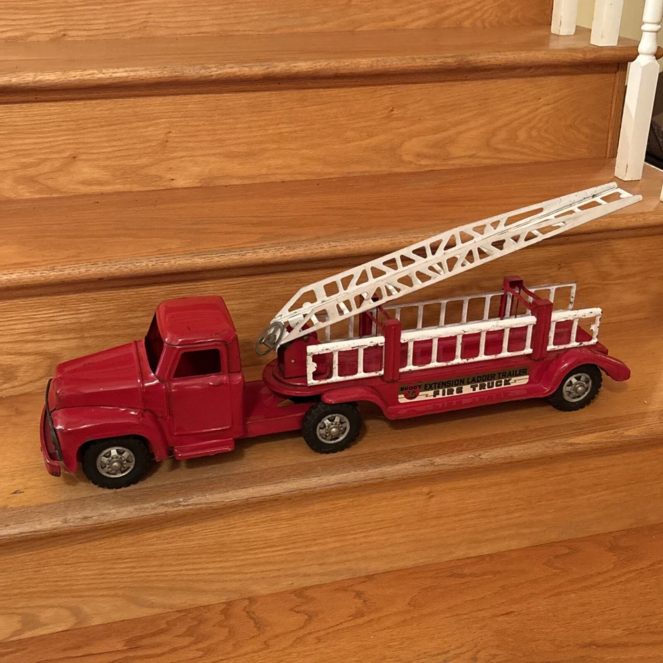 Camión de bomberos Buddy años 50 vintage extensión escalera remolque con escalera años 50 Foto 2 de 4
