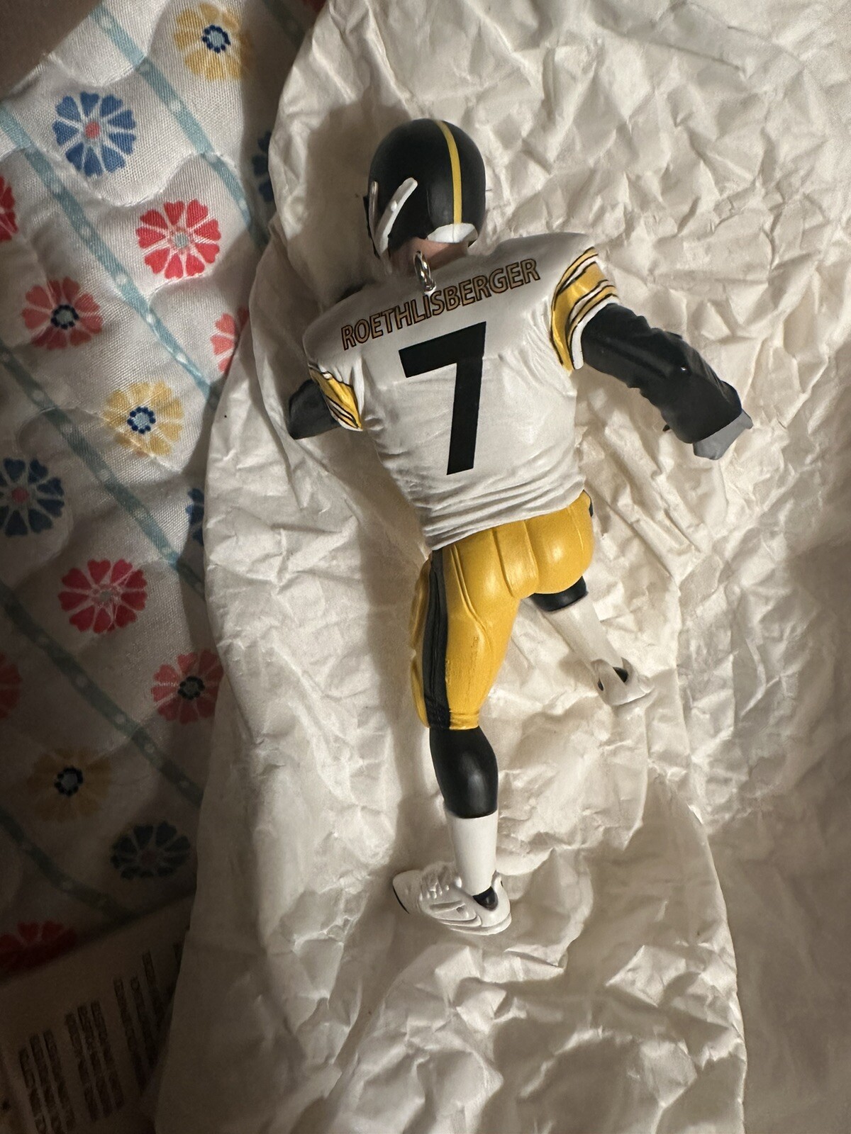 2009 Hallmark Keepsake Ornament Football Legends Ben Roethlisberger NFL