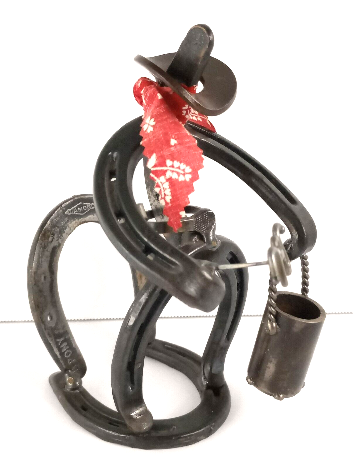 FIGURINA COWBOY FERRO DI CAVALLO con cappello bandana marchio ferro secchiello pony diamante
