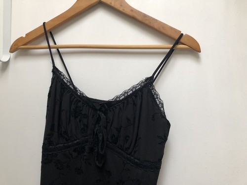 Size 12 urban outfitters black mesh y2k sheath dress with soft floral pattern - Picture 3 of 7