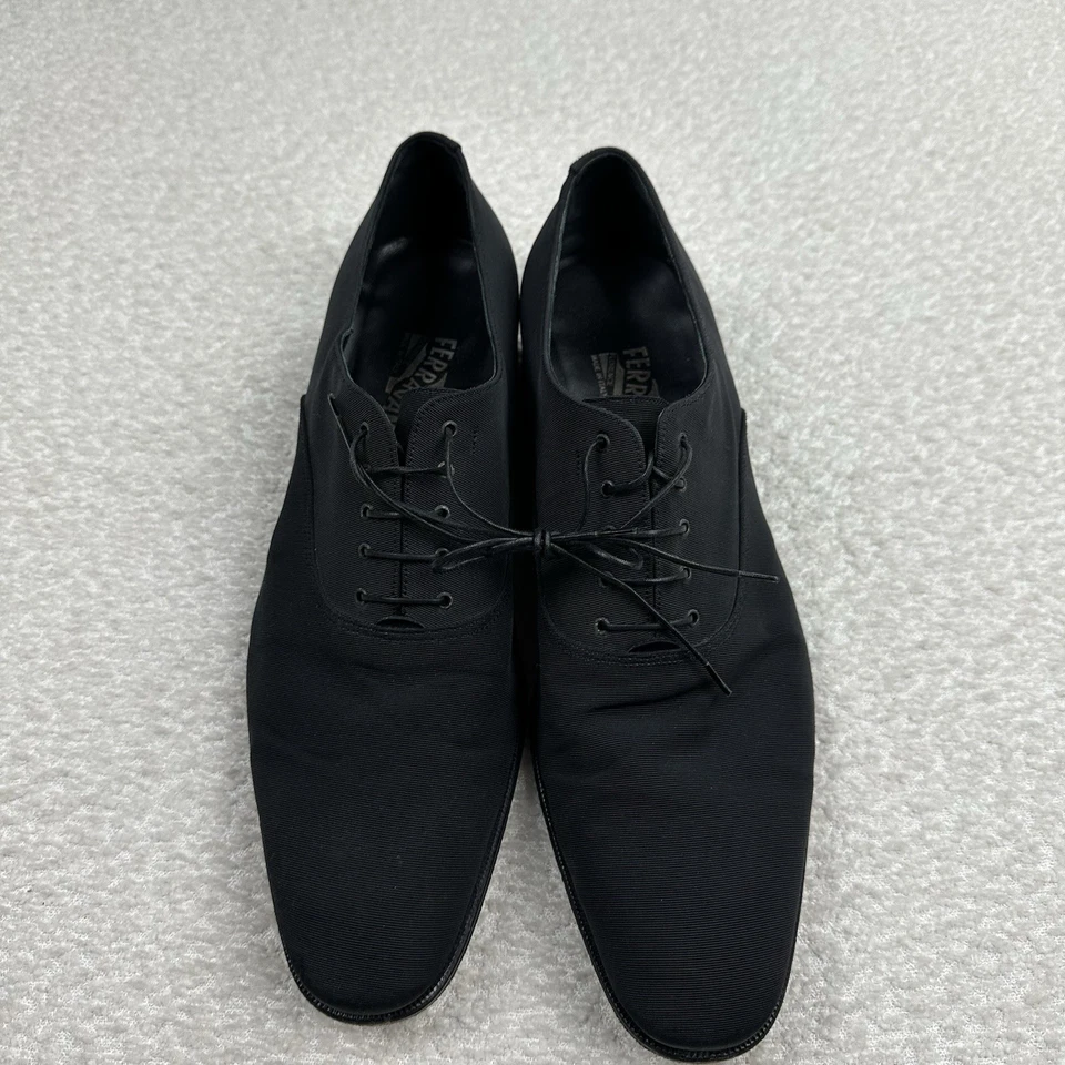 Salvatore Ferragamo 男式 11.5 D 码牛津鞋黑色波浪细节尼龙花边 — 第 2/4 张图片