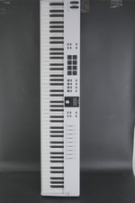 Arturia KeyLab Essential 88 mk3 MIDI Controller White BLEMISH