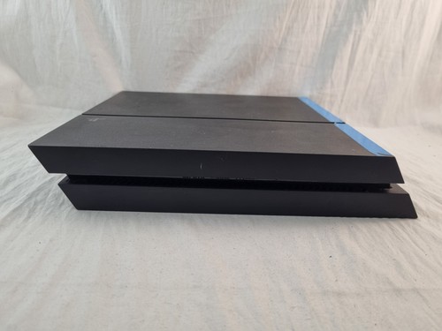 Sony PlayStation 4 PS4 500GB Console Bundle + Controller & Games - Picture 5 of 22