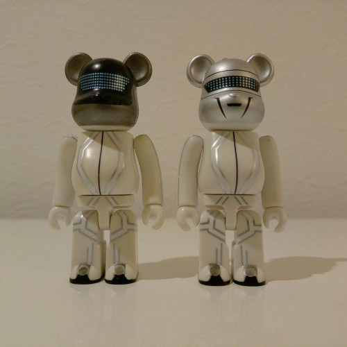 BE@RBRICK Series 21 DAFT PUNK SET Medicom Toy japan limited BE@RBRICK Series 21 DAFT PUNK SET Medicom Toy japan limited