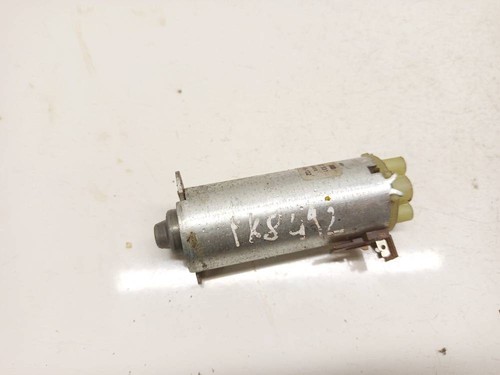 0130002531 Fahrersitz Stellmotor+ 0 130 002 531  0130002531  1983 DE2826514-70