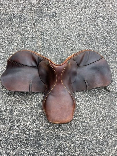 Beval The Devon 2000 English Jumping Saddle S 16" 1/2