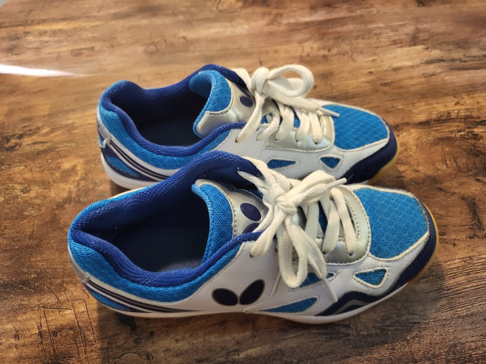 Butterfly table tennis shoes, size 5.5; cm 22.5 eBay