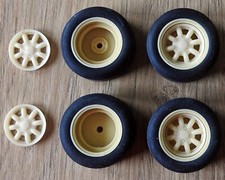 1 SET DE 4 ROUES MINILITE 1/18ème - DINACAR 