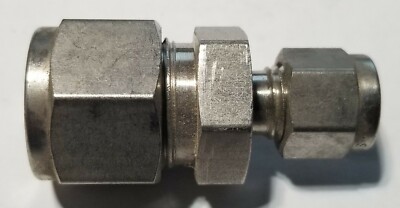SS-810-08-04, 1/2'' x 1/4'' Union Fitting , Stainless Steel, C2403-8-4