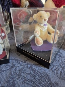 World Of  Miniature Bears Mohair Bear Ursula Stacy Pio