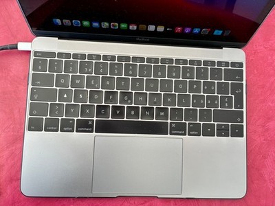 MacBook A1534 - 12 Zoll - RAM 8 MB - SSD 512 GB - 1.3 GHz Dual Core Intel Core M