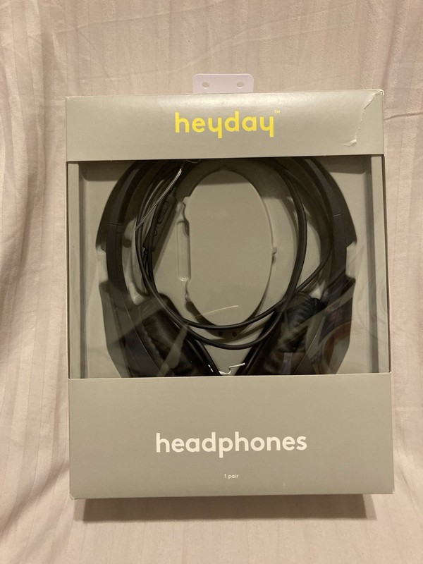 Active Noise Canceling Bluetooth Wireless Over Ear Headphones - Heyday Black