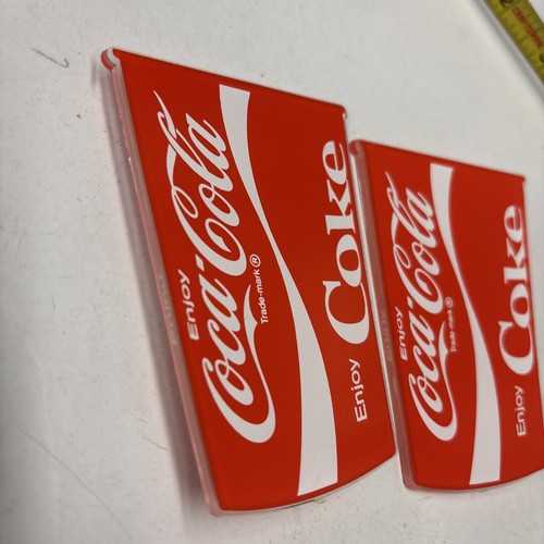 Set/2 Coca-Cola Cup Menu Board NOS Soda Signs Missing Tabs Menu Diner 2.5”x3.5” - Afbeelding 3 van 8