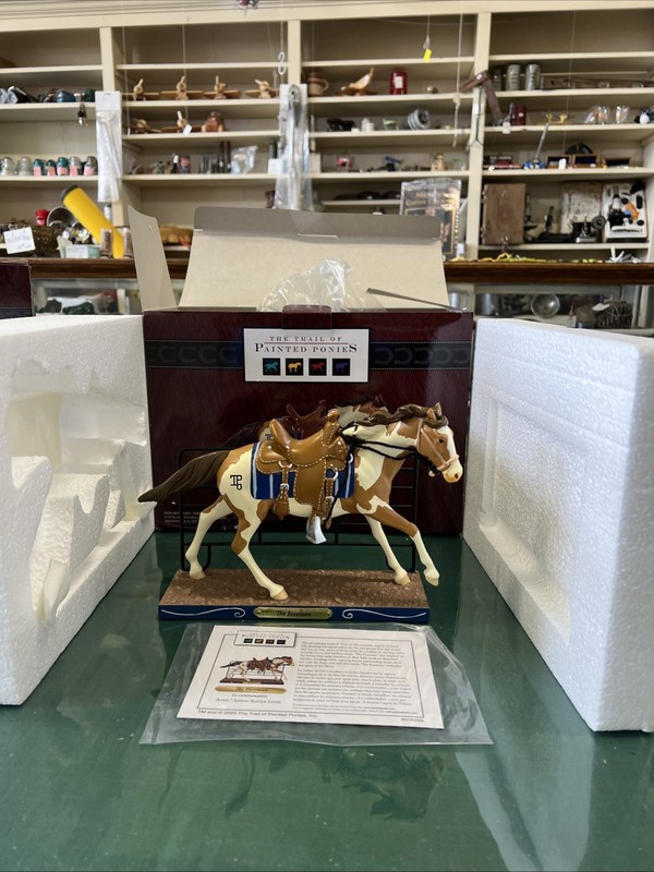 Trail of Painted Ponies The Foreman Figurine 1E1135 NIB never Displayed