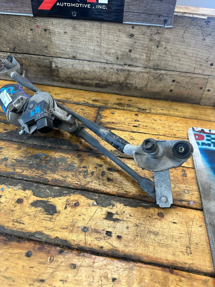 KIA SPECTRA SW SDN 2004-2009 MOTOR LIMPIAPARABRISAS CON TRANSMISIÓN CONJUNTO COMPLETO. Foto 3 de 4