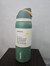 Owala FreeSip Stainless Steel Water Bottle / 32oz / Color: Rolling Hills