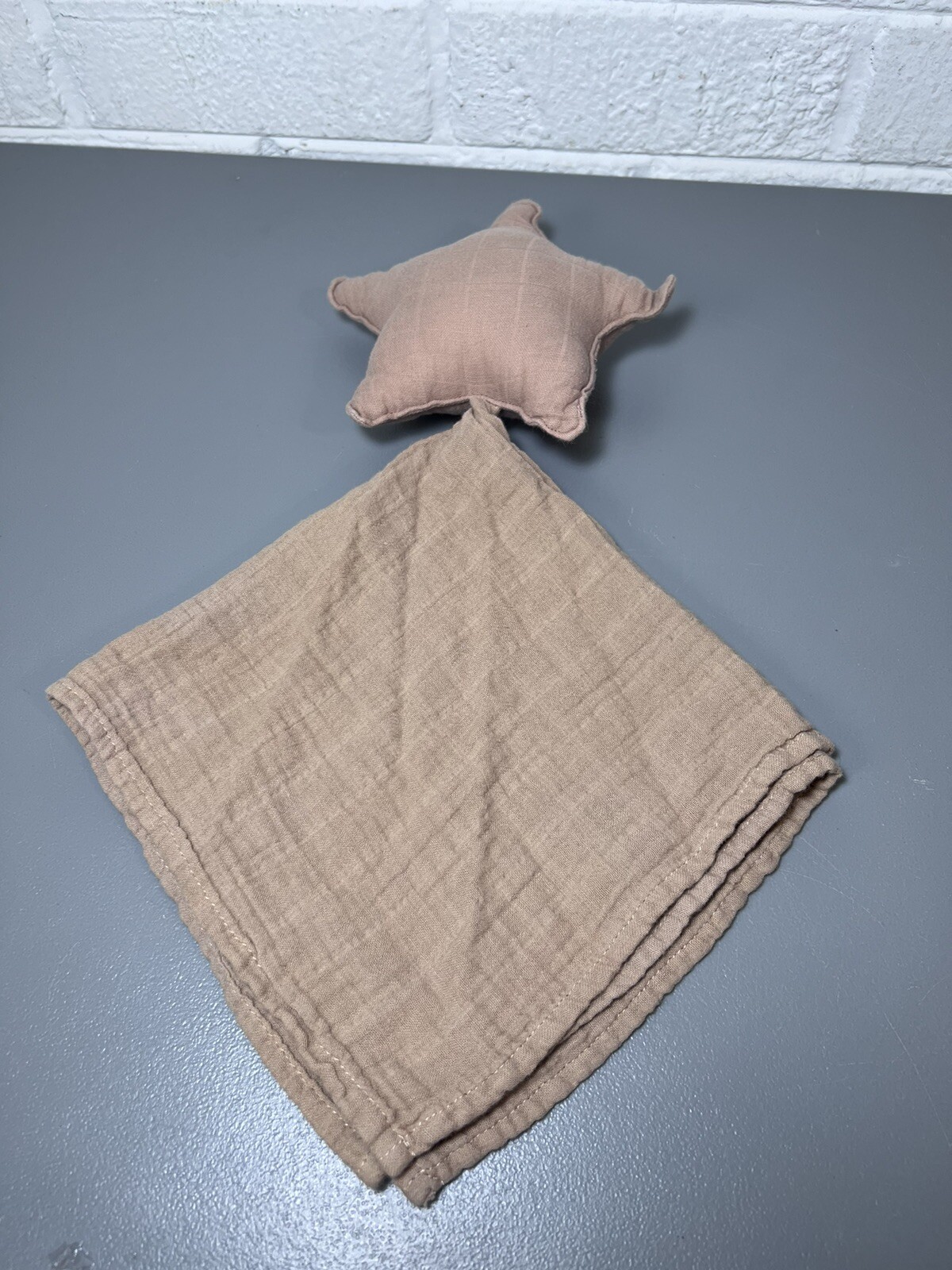 mushie Star Security Blanket | Baby Lovey | 100% Organic Muslin Cotton (Natural)