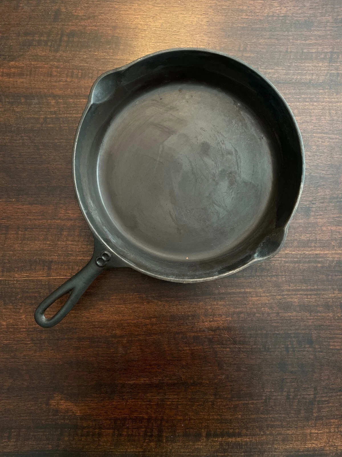 Lodge Cast Iron No. 8 Skillet, Raised 8 Circa 1910-1920, Two Bottom Marks (E/Z)