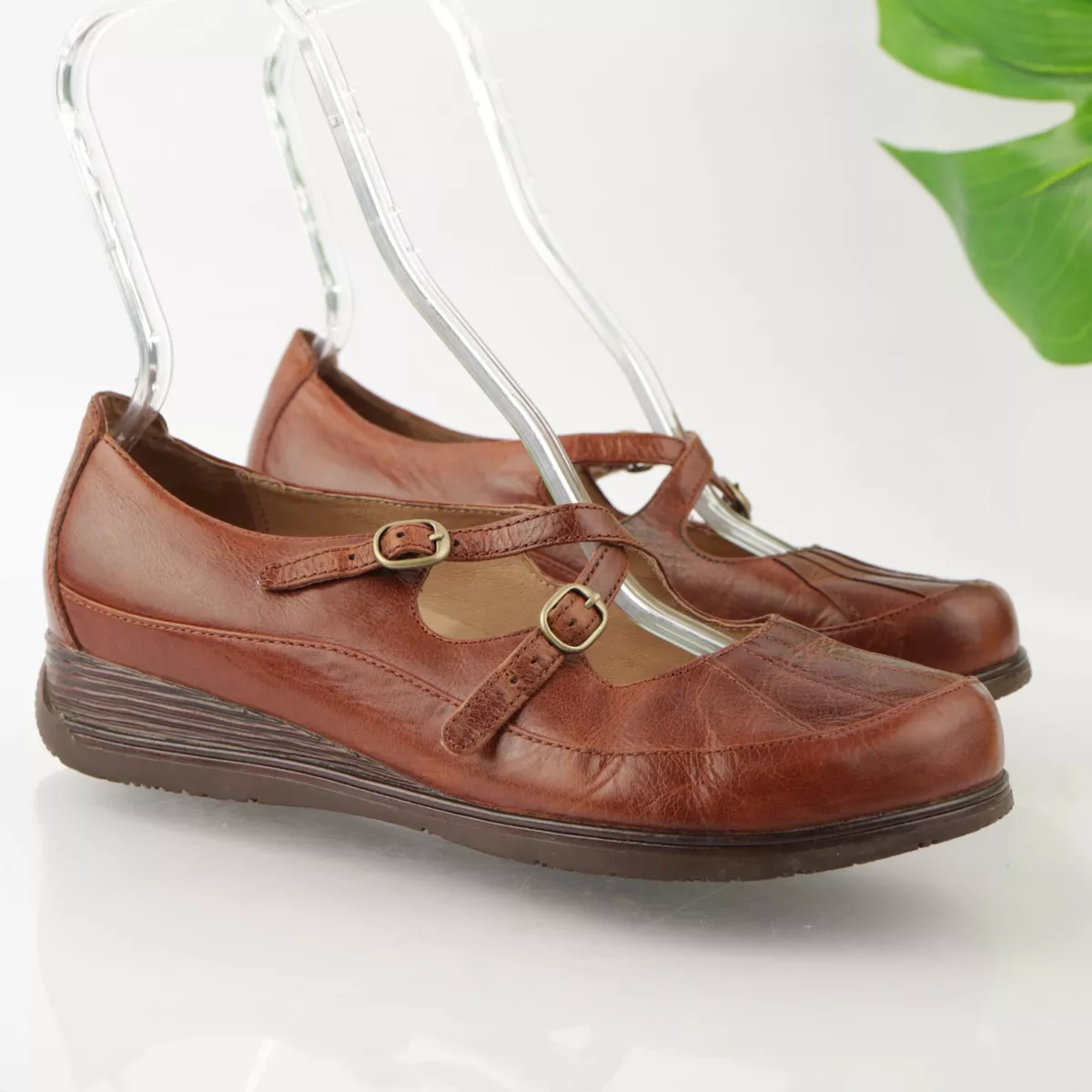 Dansko mary 2024 jane sneakers