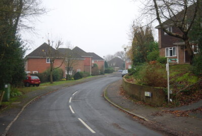 Foto 6x4 Pennington Rd endet, Pennington Place beginnt. Southborough\/TQ58 c2008