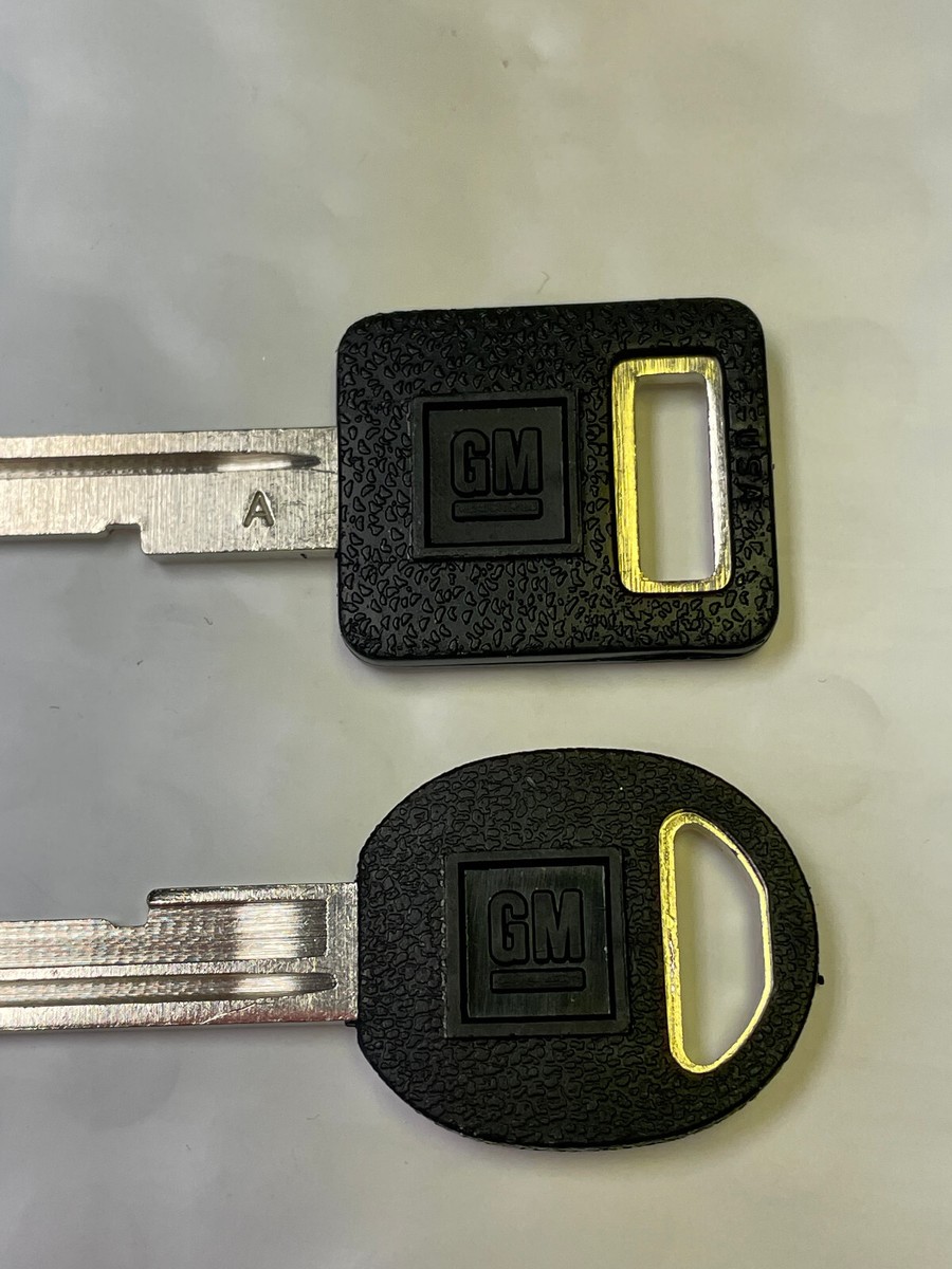 Buy 50 NEW GM Logo OEM IGNITION Key Blanks Uncut B46 For GM Product 1970-74 In Tucson, Arizona - Foto 3