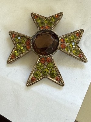BSK 2 1/2  GREEN & BROWN MALTESE CROSS BROOCH/PIN-Costume Jewelry