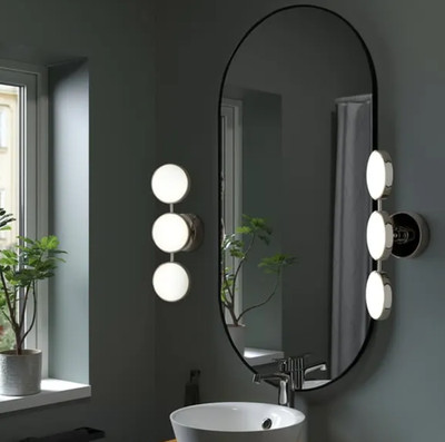 IKEA KABOMBA LED Badleuchte 3-flammig Wandleuchte Spiegelbeleuchtung 600lm IP44