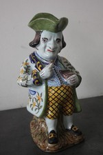 pichet personnage Desvres Fourmaintraux Courquin