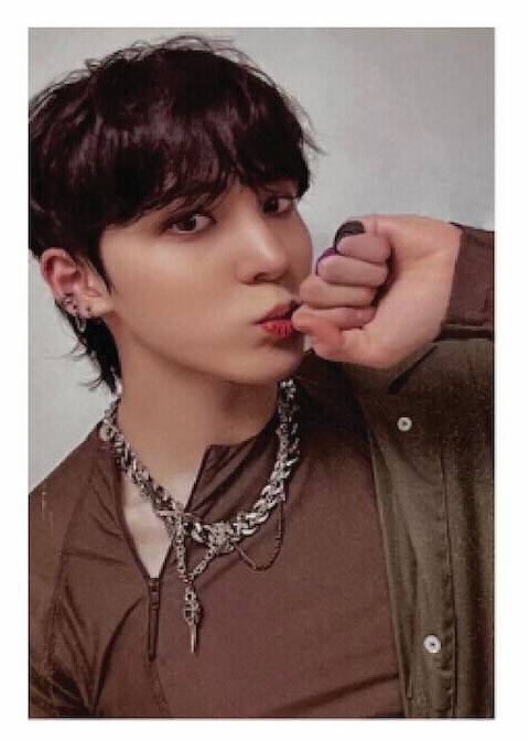 ATEEZ 9th Mini Album THE WORLD EP.2 OUTLAW Photocard DIARY VERSION