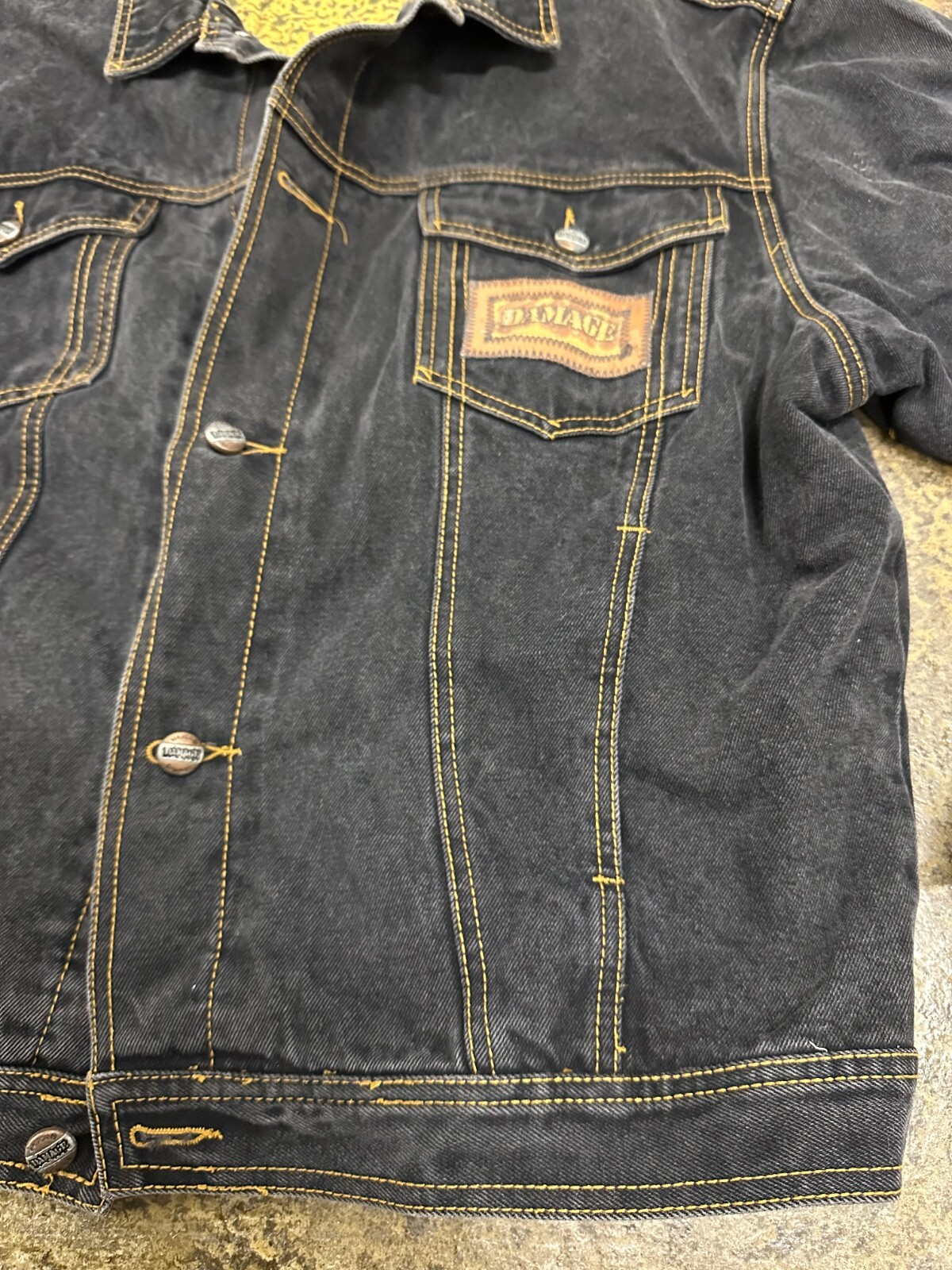 Rare Vintage Damage Trucker Jacket Mens Sz M Black Denim Button Up Pockets image 5
