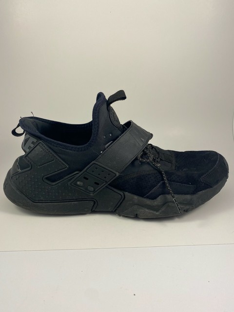 black huaraches drift