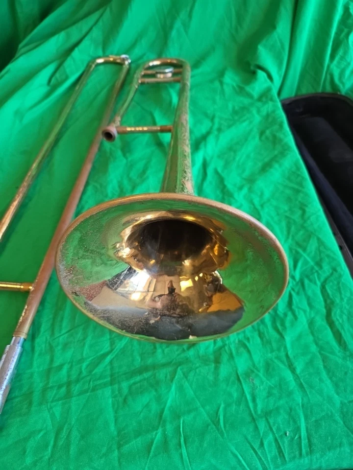 Bach Trombone - image 2 of 4