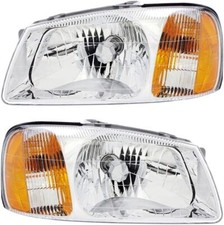 Headlight Set For 2000 2001 2002 Hyundai Accent Left And Right With Bulb 2pc Headlight Set For 2000 2001 2002 Hyundai Accent Left And Right With Bulb 2pc