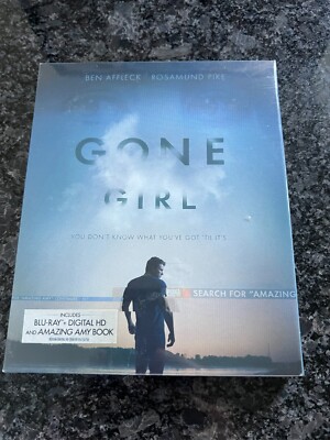 Gone Girl (Blu-ray, 2014) Digital HD Ben Affleck Rosamund Pike